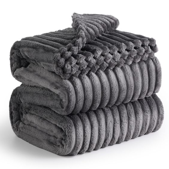 Blankets: More Than Just Warmth, a Cozy Journey Through Comfort